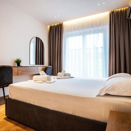 Hidden Gem Tirana 2Br Comfort In Historic Zone Exterior foto